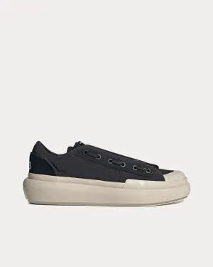 Ajatu Court Black / Black / Bliss Low Top Sneakers