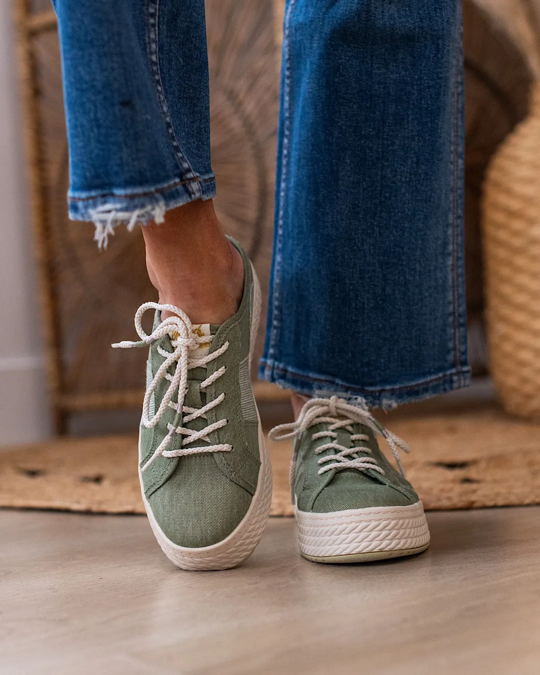 Blowfish Super Slide Sneakers - Pistachio