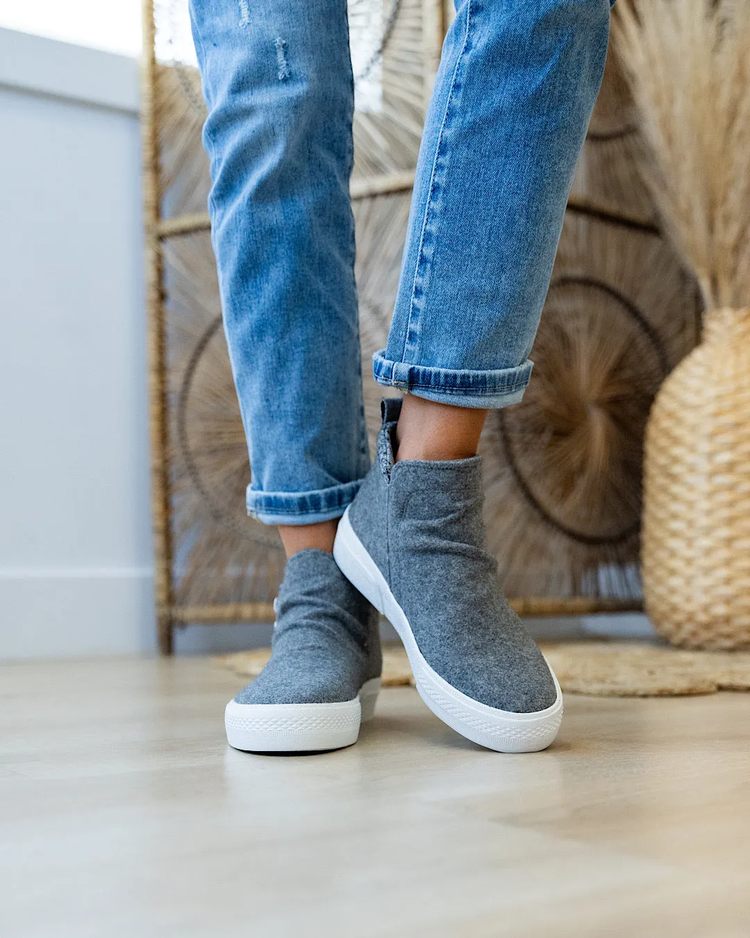 Blowfish Walkabout Flannel High Top Sneaker Boots - Gray