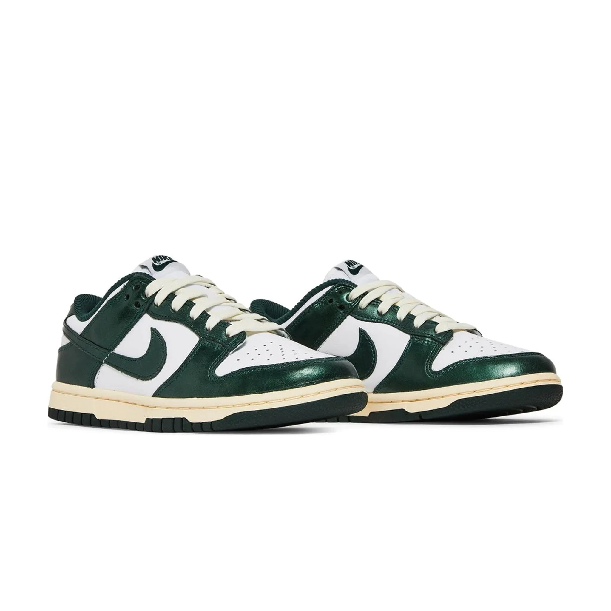 Nike Dunk Low Vintage Green (W)