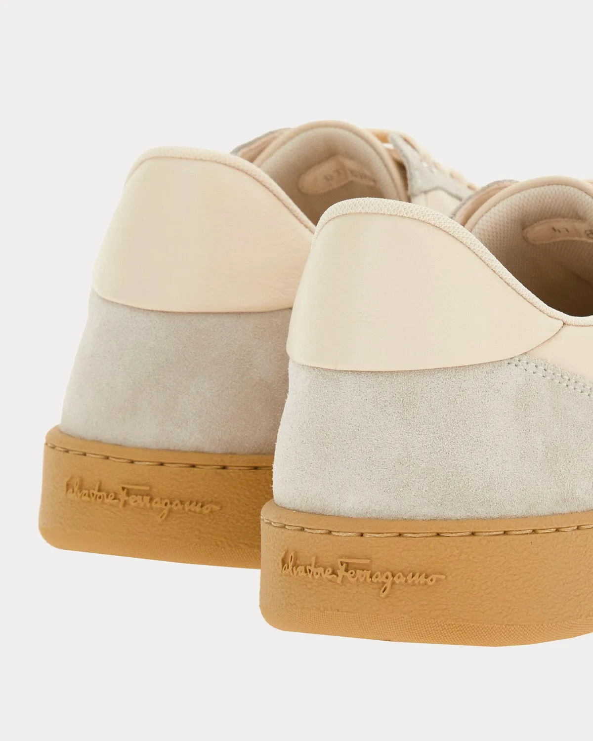 Signature Leather Mascarpone Low Top Sneakers