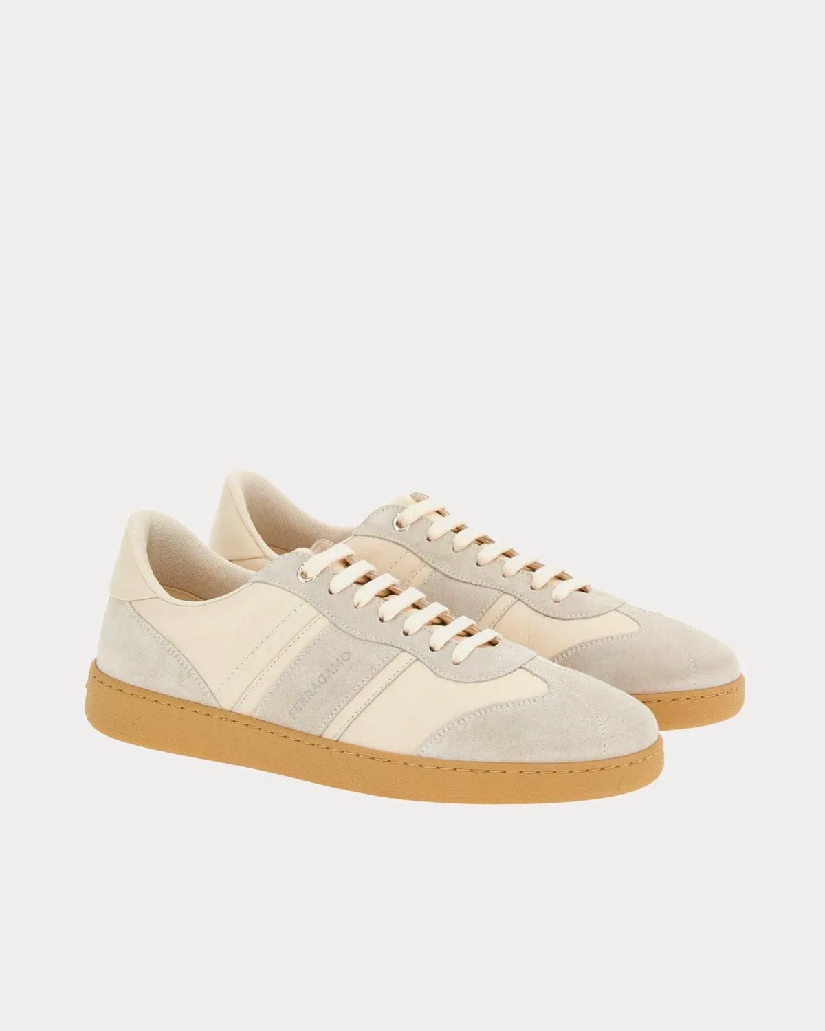 Signature Leather Mascarpone Low Top Sneakers