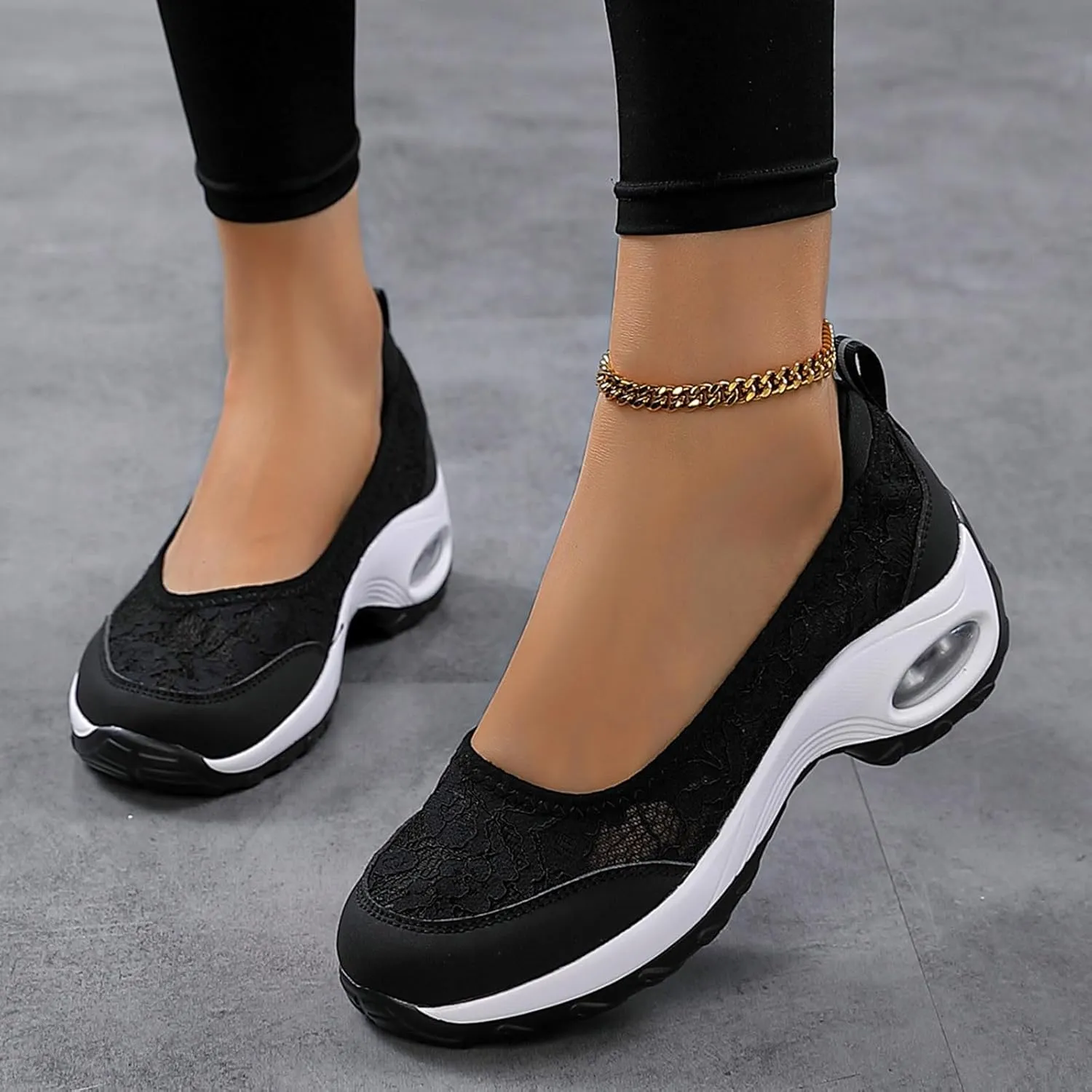 Slip on Walking Shoes Women Non Slip Memory Foam Comfortable Running Shoes Breathable Mesh Sports Workout Tennis Shoes Ladies 2024 Fashion Sneakers