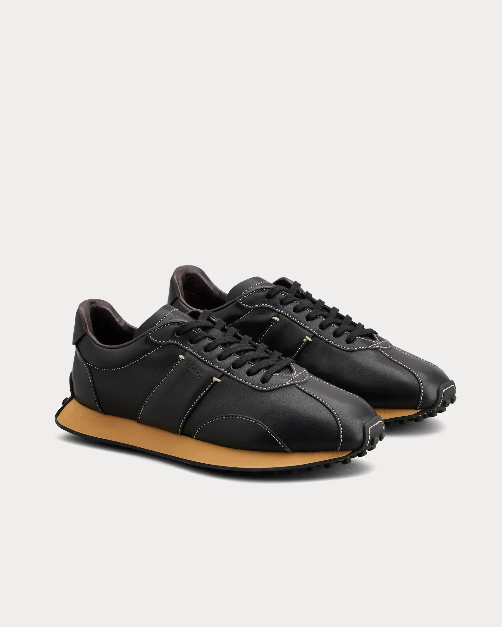 T Vintage Leather Black Low Top Sneakers