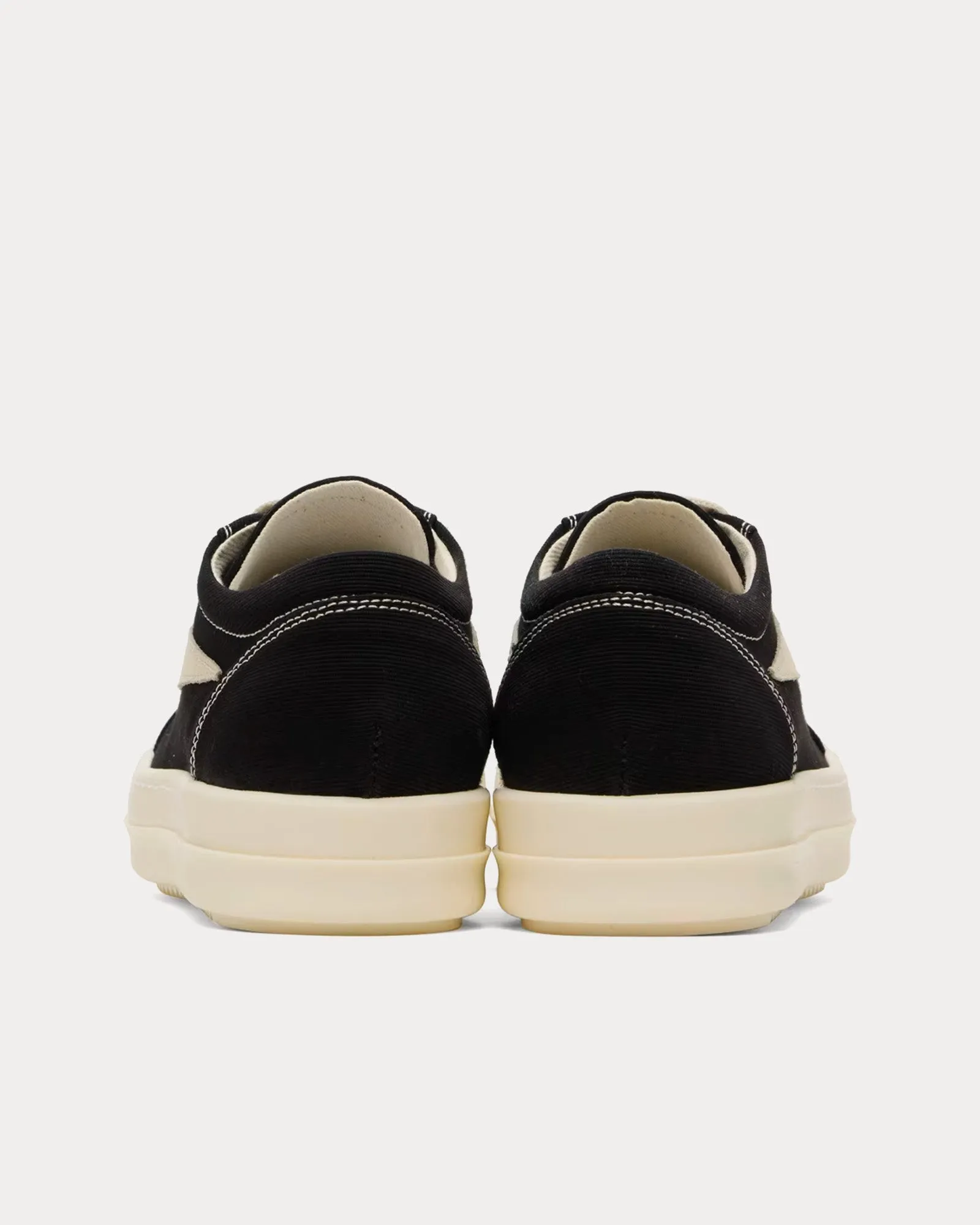 Vintage Canvas Black / Milk / Milk Low Top Sneakers
