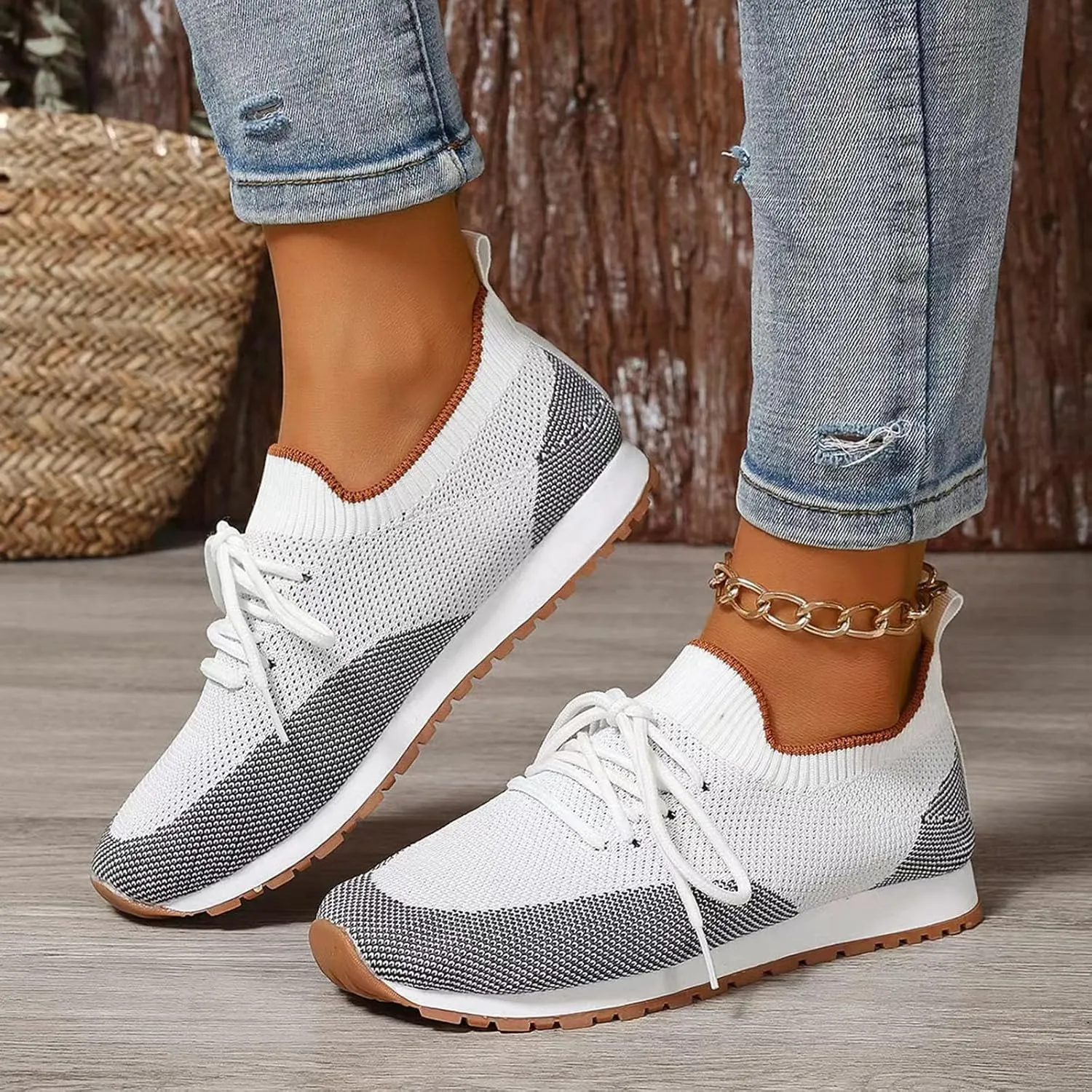 Women's Slip on Walking Shoes Memory Foam Non Slip Running Shoes Wide Width Breathable Gym Workout Shoes Ladies 2024 Fashion Sneakers