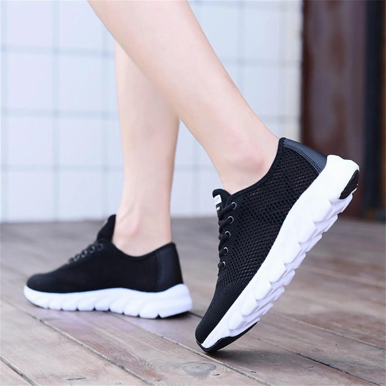 Womens Walking Shoes Slip on Memory Foam Non Slip Running Shoes Wide Width Breathable Mesh Sports Workout Tennis Shoes Ladies 2024 Fashion Sneakers
