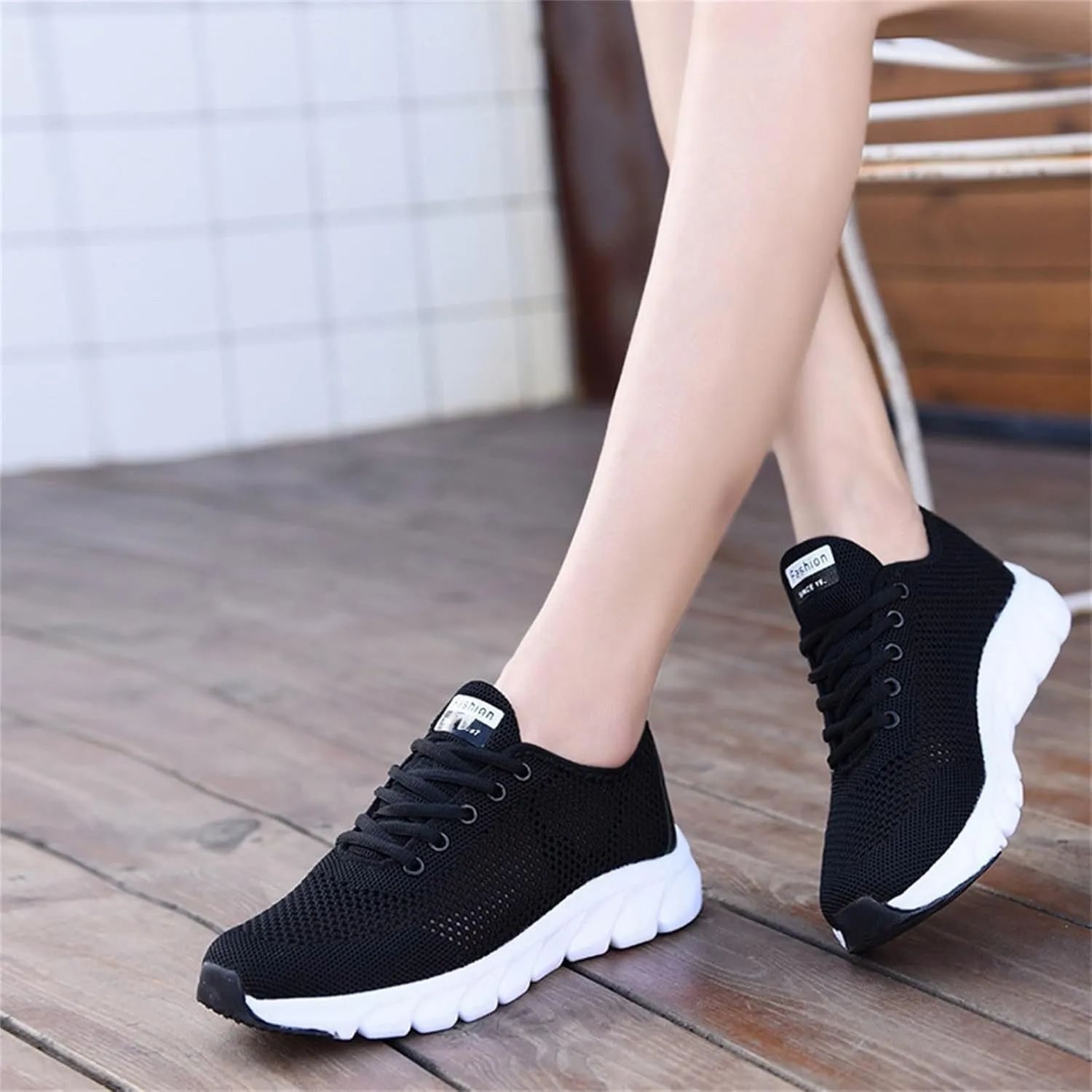 Womens Walking Shoes Slip on Memory Foam Non Slip Running Shoes Wide Width Breathable Mesh Sports Workout Tennis Shoes Ladies 2024 Fashion Sneakers